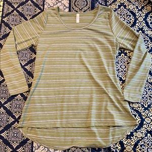 Lularoe XL long sleeve top